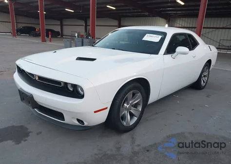 2017 Dodge Challenger Sxt from USA, damaged, VIN 2C3CDZAG4HH635851